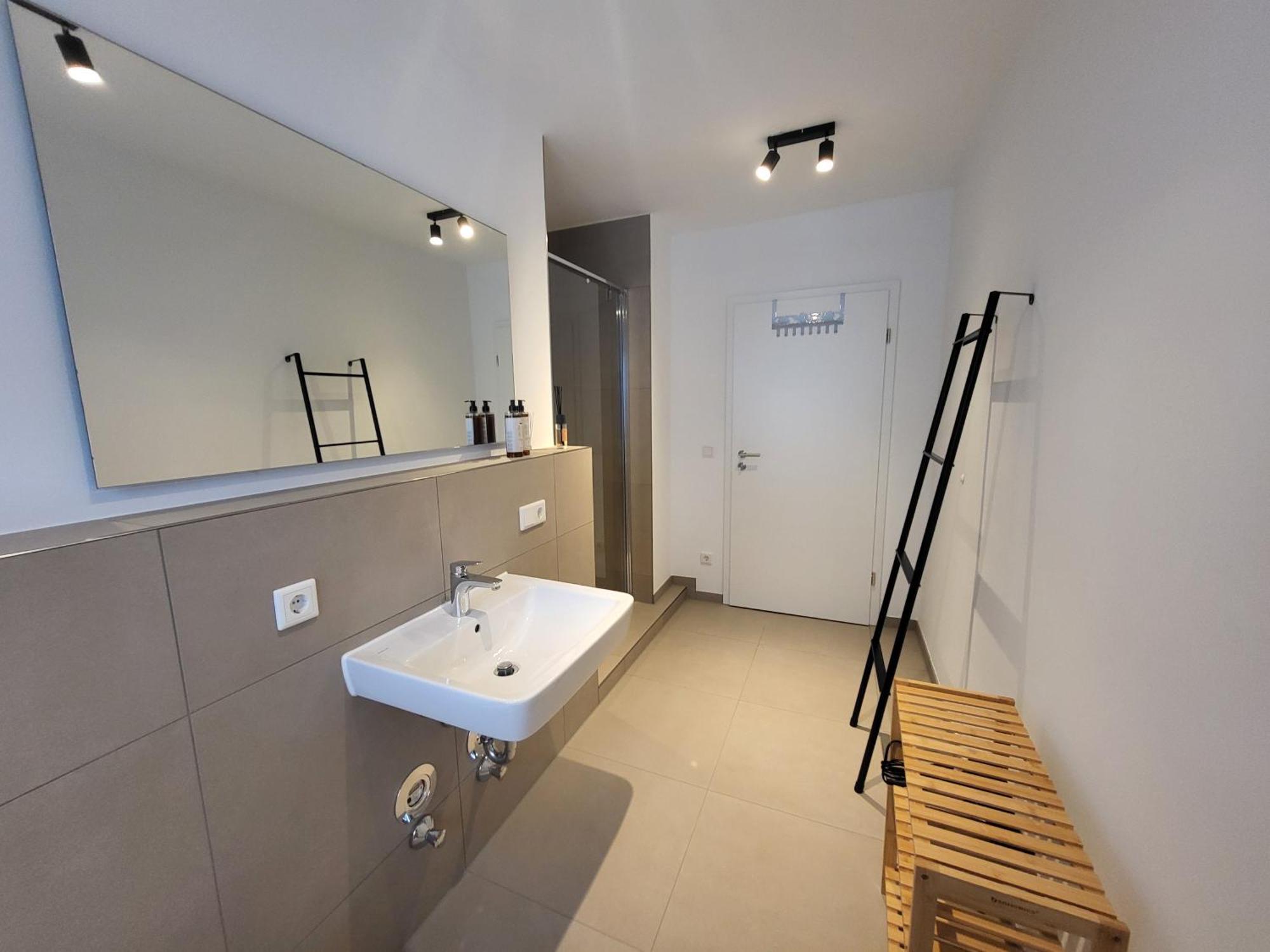 Sioux Stilvolle Designapartments Im Zentrum Augsburg Exterior foto
